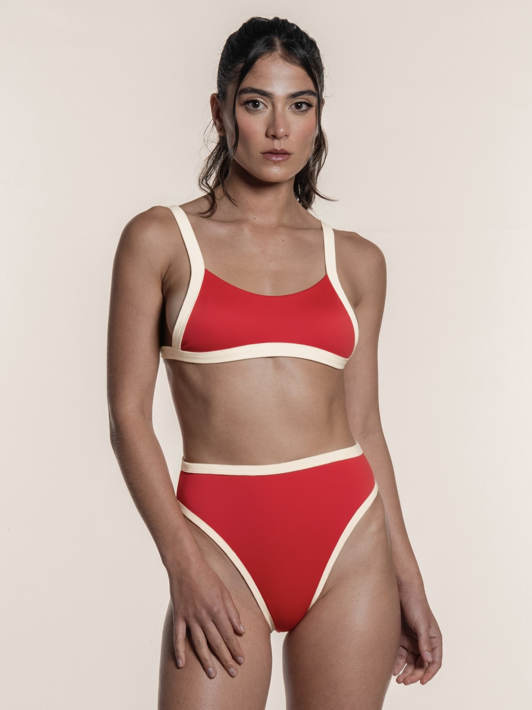 Bruma Bottom Cherry - Image 3